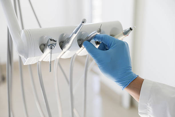 Professional Emergency Dentist technician working in Ingleside, TX